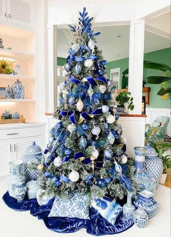 Blue and white Christmas theme