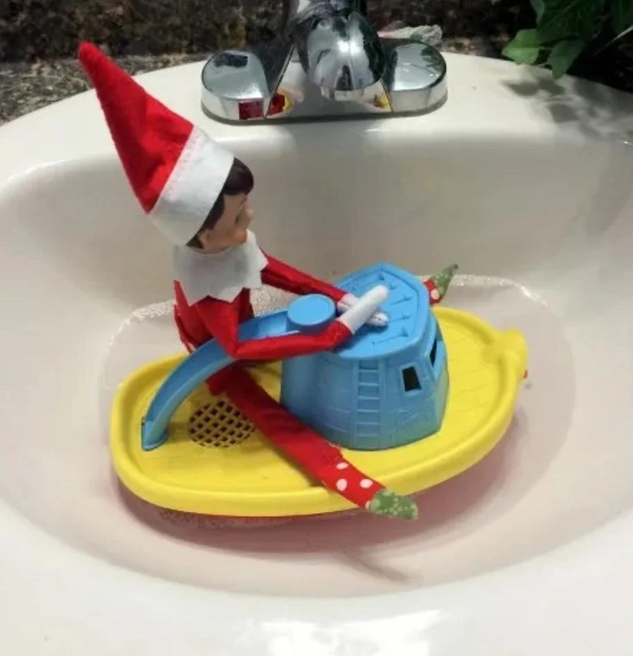 Elf is Boating