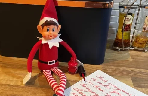 Elf caught red-handed