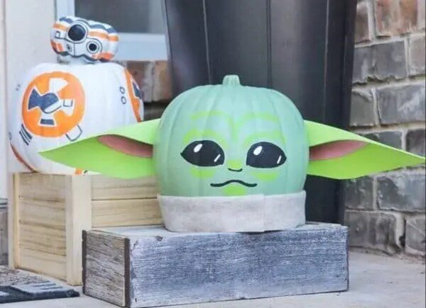 Star Wars-Inspired Baby Yoda & BB-8