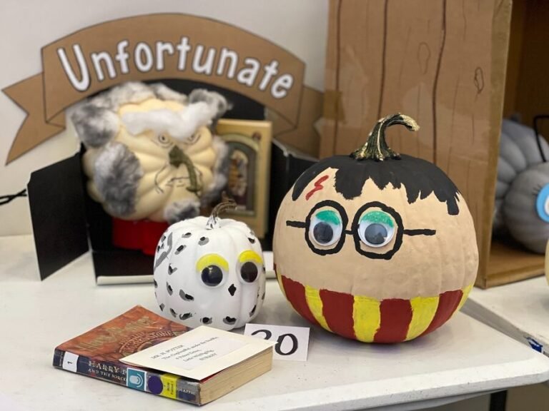 Winning Pumpkin Decorating